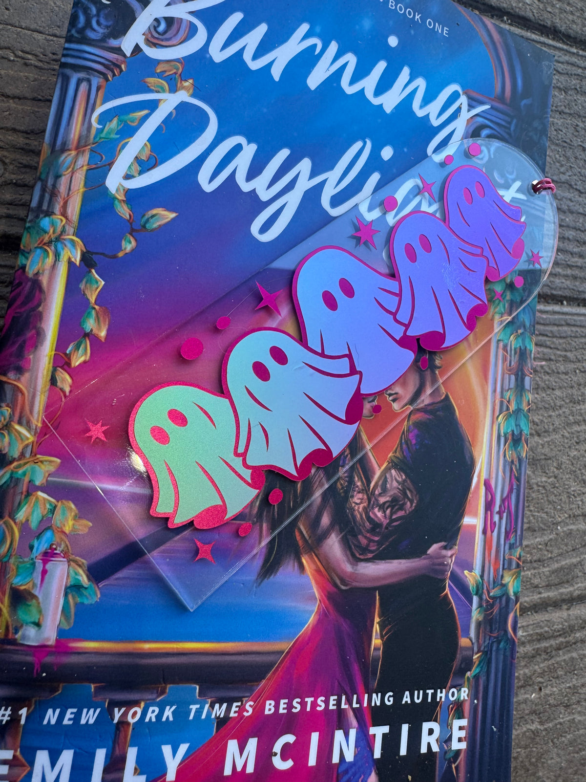 Holographic Ghost Bookmark