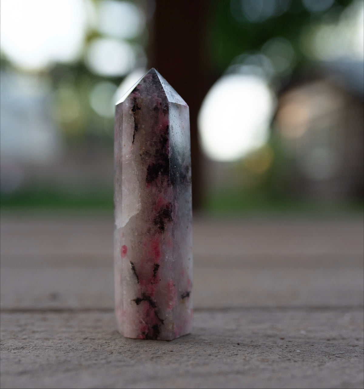 Rhodonite in Quartz