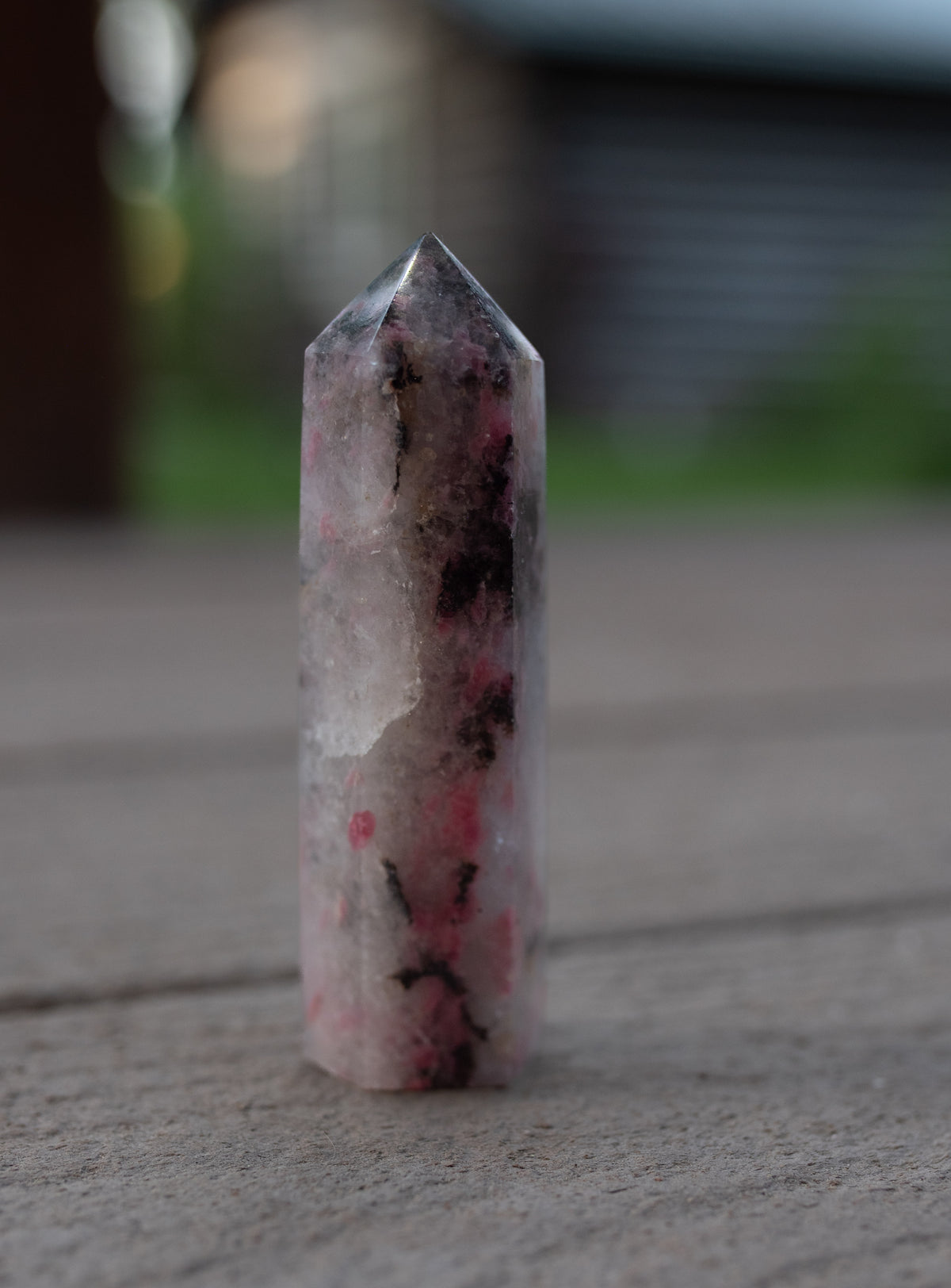 Rhodonite in Quartz